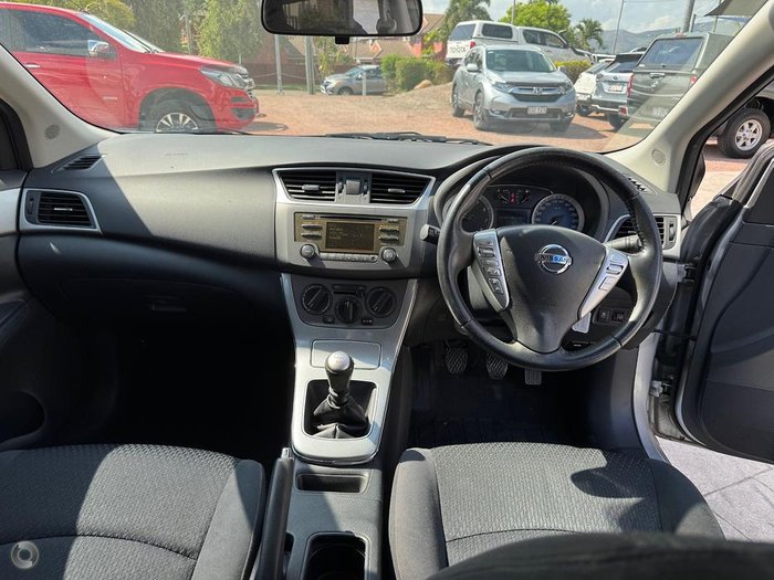 2013 Nissan Pulsar ST-S