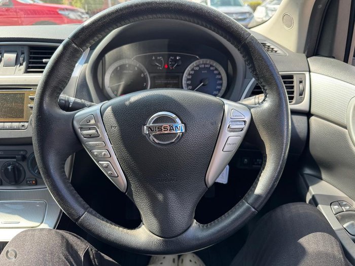 2013 Nissan Pulsar ST-S