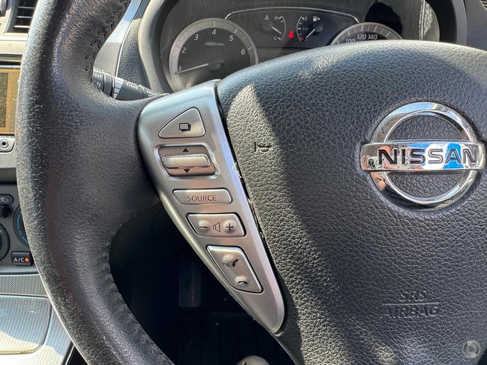 2013 Nissan Pulsar ST-S