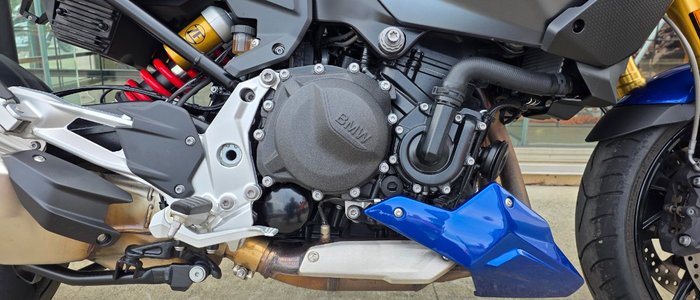 2024 BMW Motorrad F 900 XR SPORT BLUE