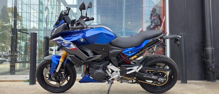 2024 BMW Motorrad F 900 XR SPORT BLUE