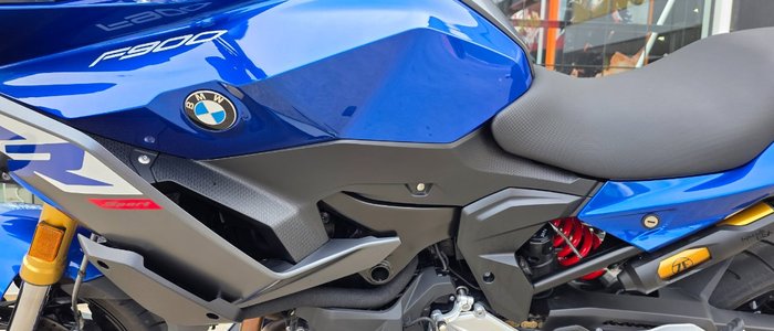 2024 BMW Motorrad F 900 XR SPORT BLUE