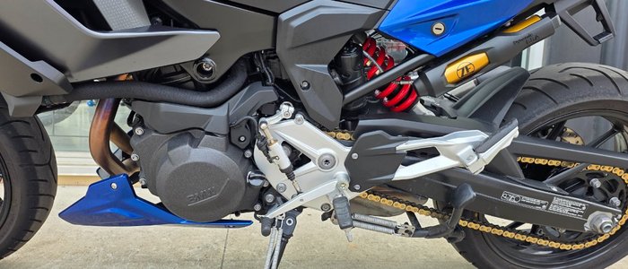 2024 BMW Motorrad F 900 XR SPORT BLUE