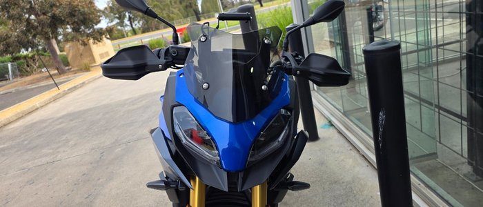 2024 BMW Motorrad F 900 XR SPORT BLUE