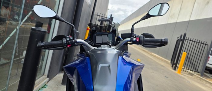 2024 BMW Motorrad F 900 XR SPORT BLUE