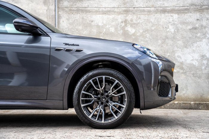 2024 Maserati Grecale Modena