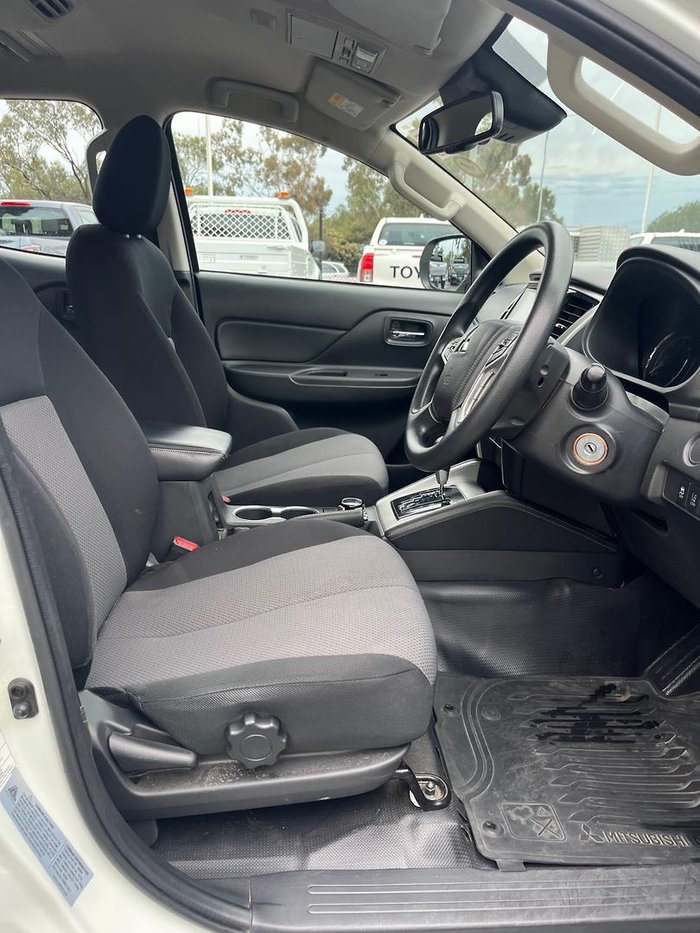 2023 Mitsubishi Triton GLX+