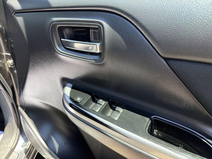 2021 Mitsubishi Triton GLS