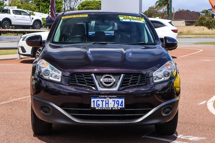 2013 Nissan Dualis ST