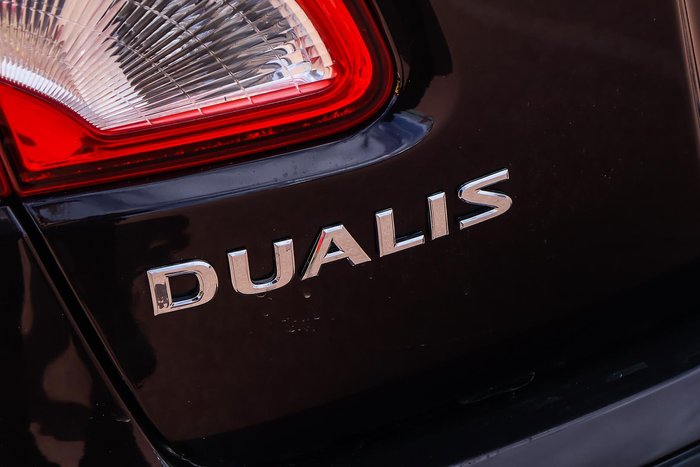 2013 Nissan Dualis ST