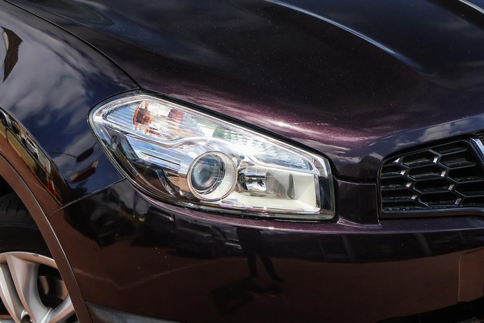 2013 Nissan Dualis ST