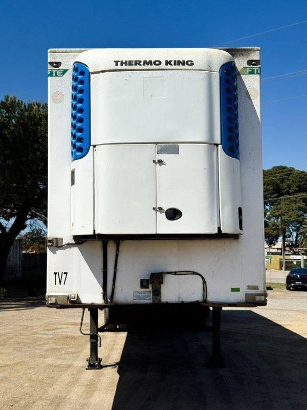 1997 FTE 22 Pallet Triaxle Fridge Van **Roadtrain**