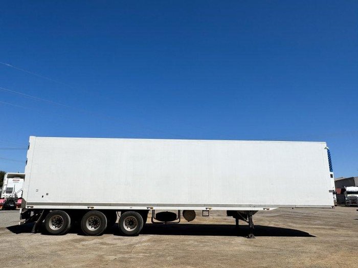 1997 FTE 22 Pallet Triaxle Fridge Van **Roadtrain**