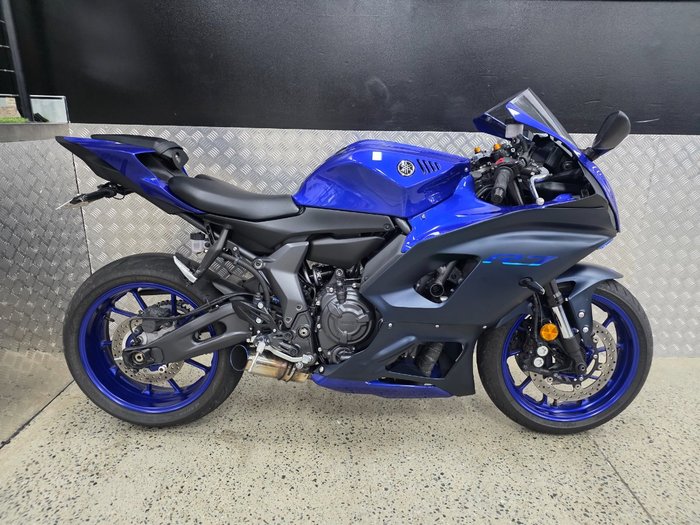 2023 Yamaha YZF-R7LA BLUE