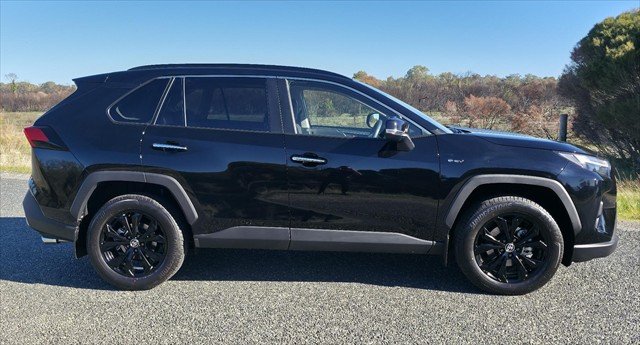 2025 Toyota RAV4 Cruiser