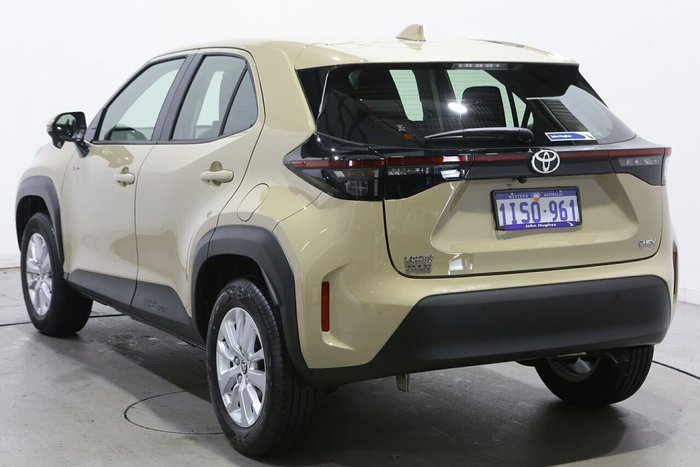 2025 Toyota Yaris Cross GX
