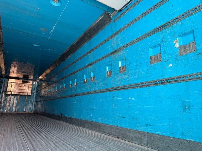 1999 FTE 22 Pallet Triaxle Refrigerated Trailer **Road Train**