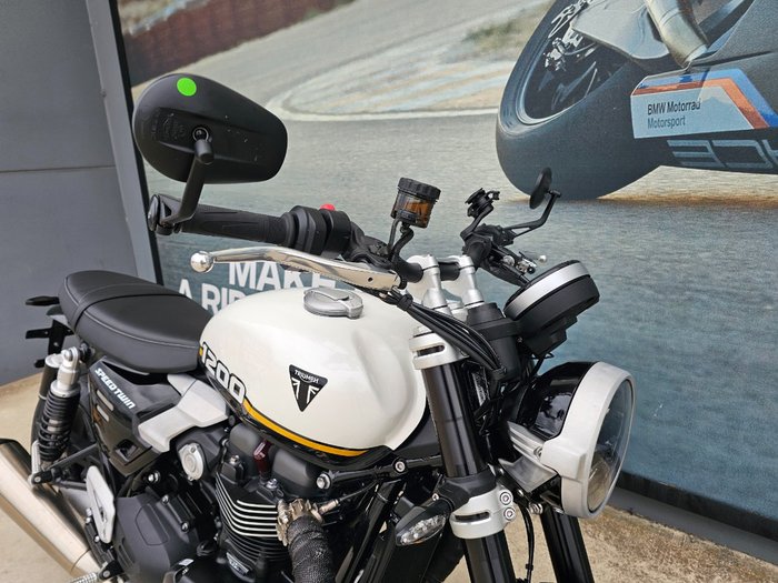 2024 Triumph BONNEVILLE SPEED TWIN 1200 White
