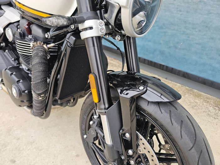 2024 Triumph BONNEVILLE SPEED TWIN 1200 White