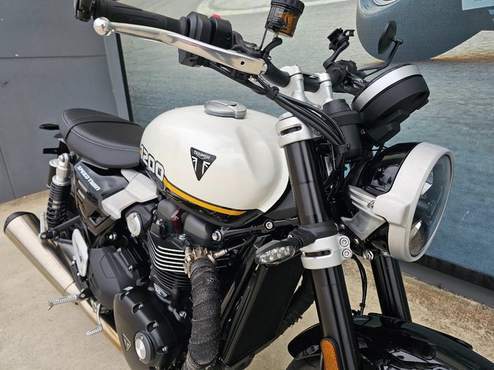 2024 Triumph BONNEVILLE SPEED TWIN 1200 White