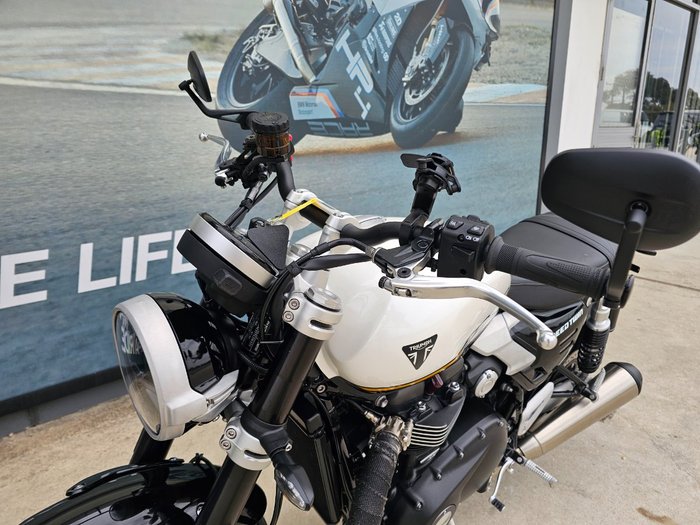 2024 Triumph BONNEVILLE SPEED TWIN 1200 White