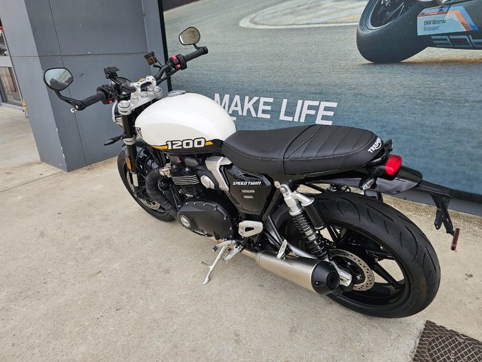 2024 Triumph BONNEVILLE SPEED TWIN 1200 White