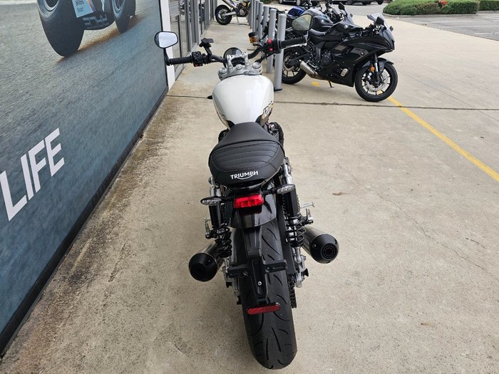 2024 Triumph BONNEVILLE SPEED TWIN 1200 White