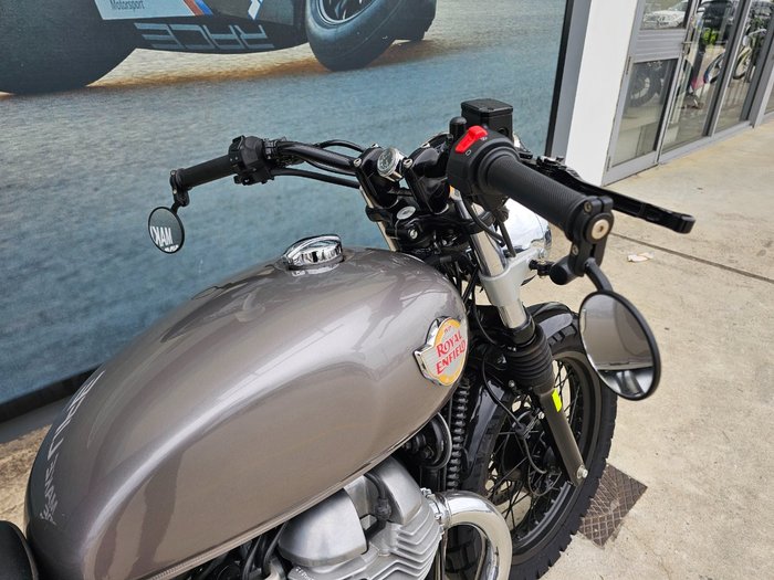 2019 ROYAL ENFIELD (SEE ALSO ENFIEL INTERCEPTOR 650 CLASSIC Silver