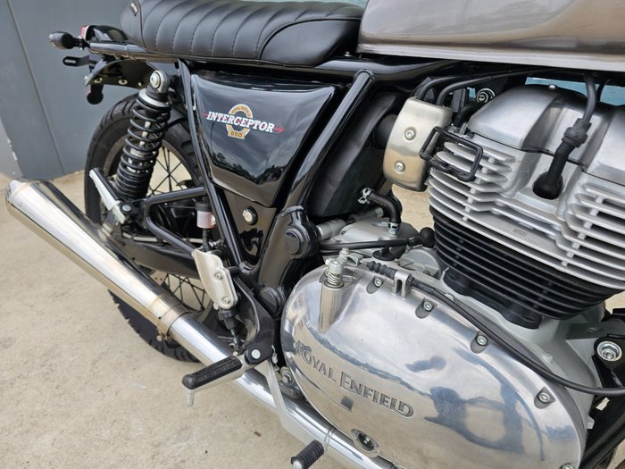 2019 ROYAL ENFIELD (SEE ALSO ENFIEL INTERCEPTOR 650 CLASSIC Silver