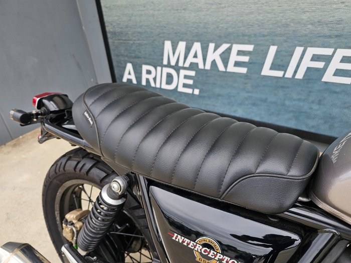 2019 ROYAL ENFIELD (SEE ALSO ENFIEL INTERCEPTOR 650 CLASSIC Silver