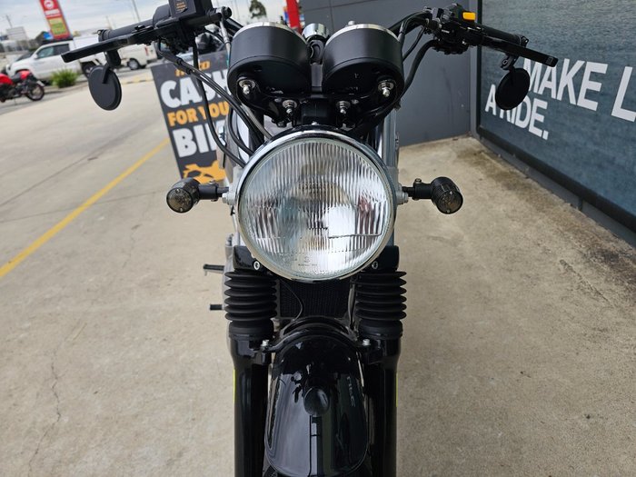2019 ROYAL ENFIELD (SEE ALSO ENFIEL INTERCEPTOR 650 CLASSIC Silver