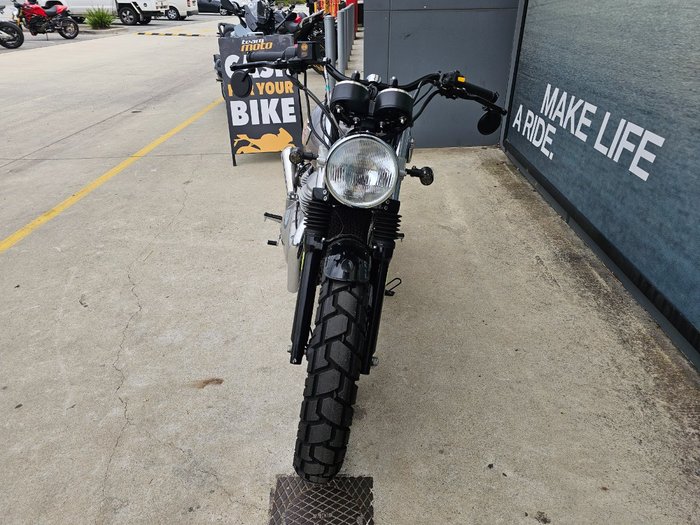 2019 ROYAL ENFIELD (SEE ALSO ENFIEL INTERCEPTOR 650 CLASSIC Silver