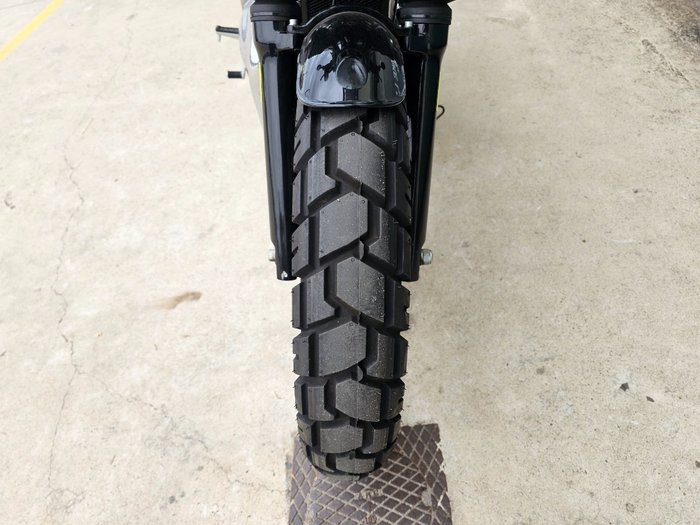 2019 ROYAL ENFIELD (SEE ALSO ENFIEL INTERCEPTOR 650 CLASSIC Silver