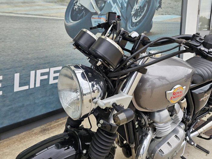 2019 ROYAL ENFIELD (SEE ALSO ENFIEL INTERCEPTOR 650 CLASSIC Silver