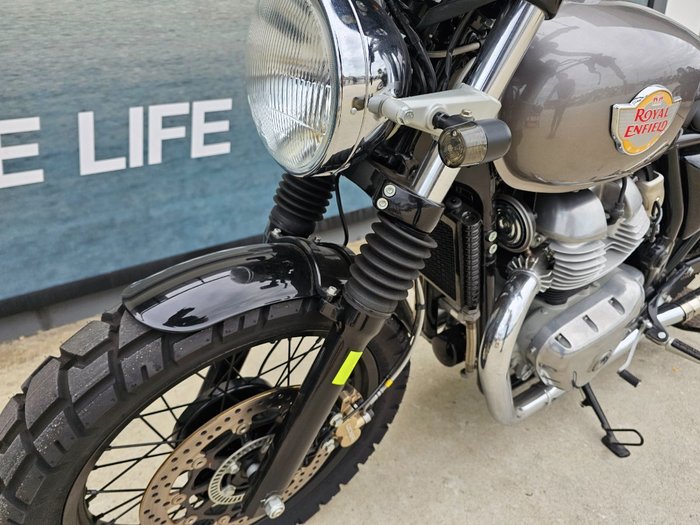 2019 ROYAL ENFIELD (SEE ALSO ENFIEL INTERCEPTOR 650 CLASSIC Silver