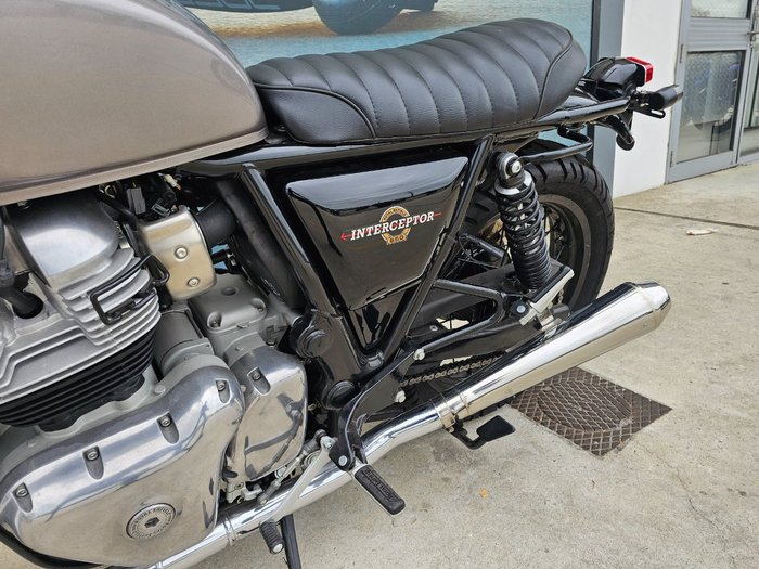 2019 ROYAL ENFIELD (SEE ALSO ENFIEL INTERCEPTOR 650 CLASSIC Silver