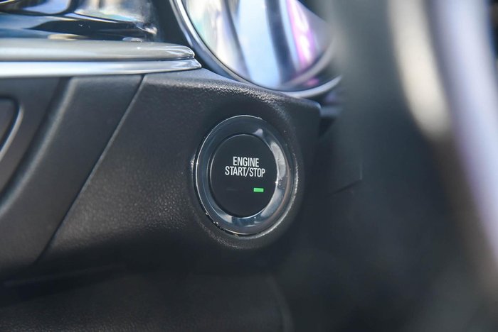 2018 Holden Commodore LT