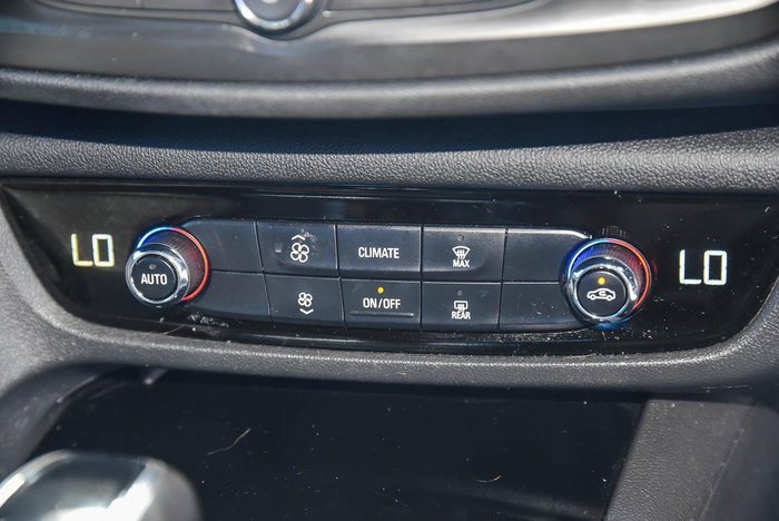 2018 Holden Commodore LT