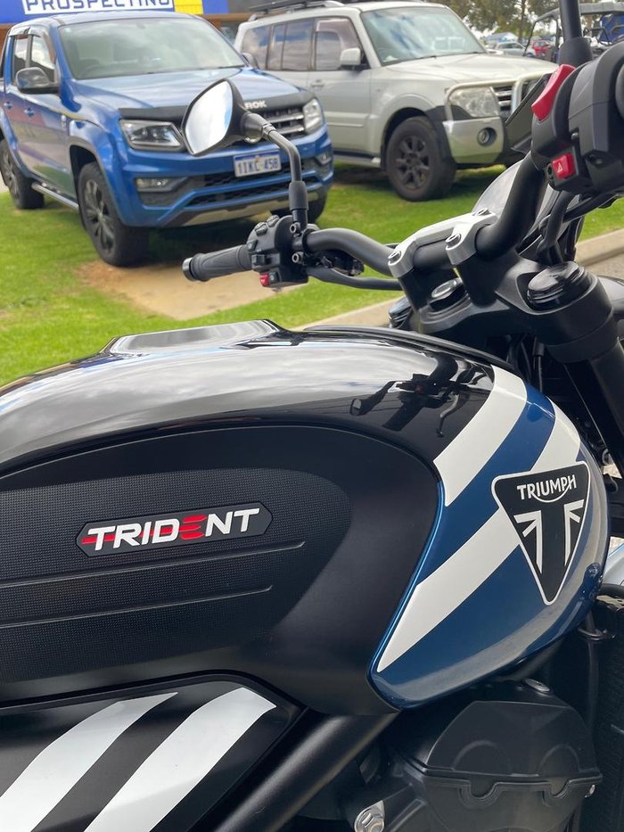 2025 Triumph Trident 660 Trident Blue