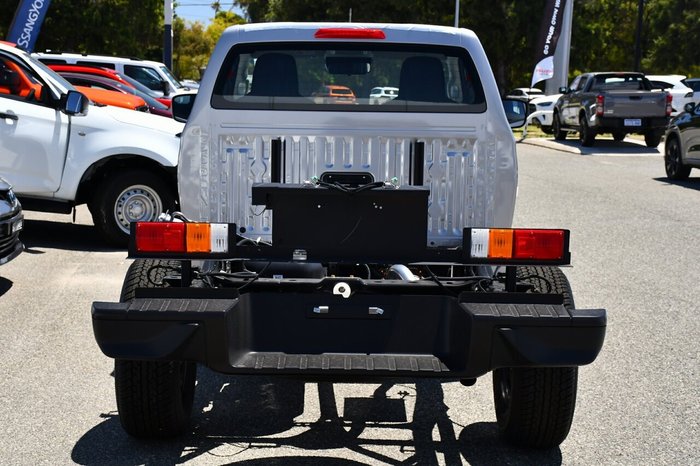 2025 Isuzu D-MAX SX High Ride