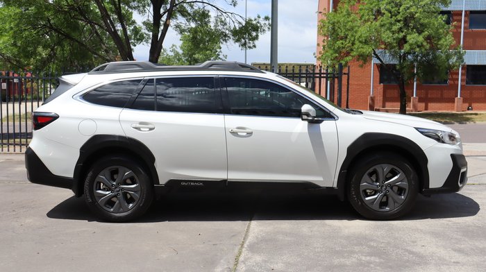 2022 Subaru Outback AWD