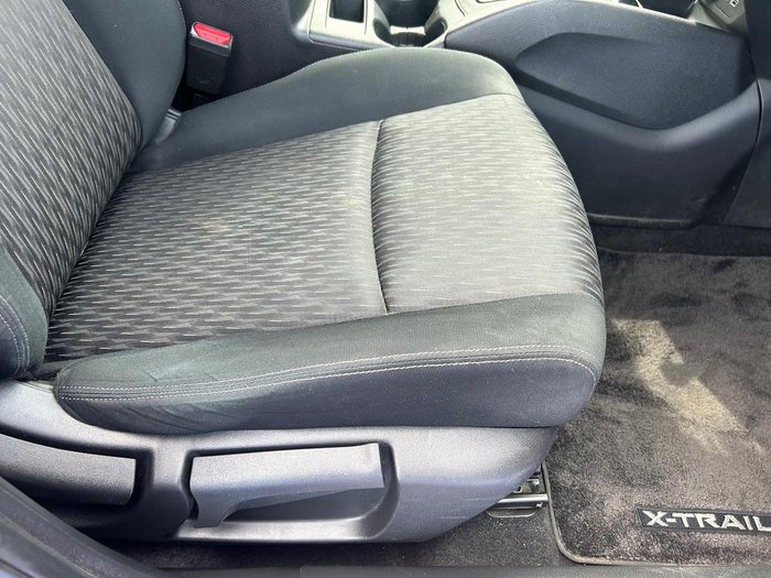 2021 Nissan X-TRAIL ST