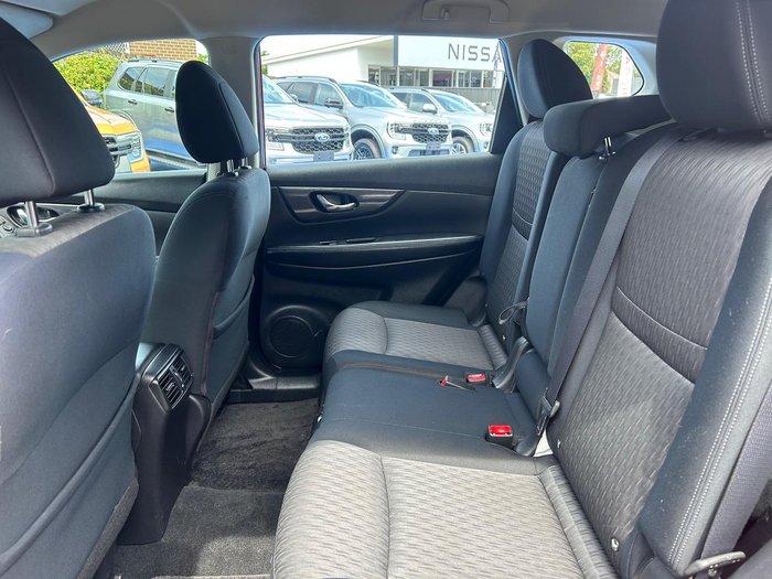 2021 Nissan X-TRAIL ST