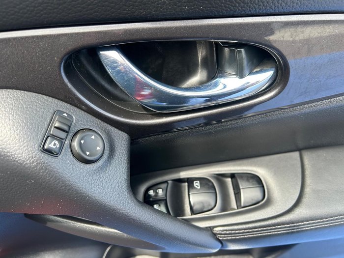 2021 Nissan X-TRAIL ST