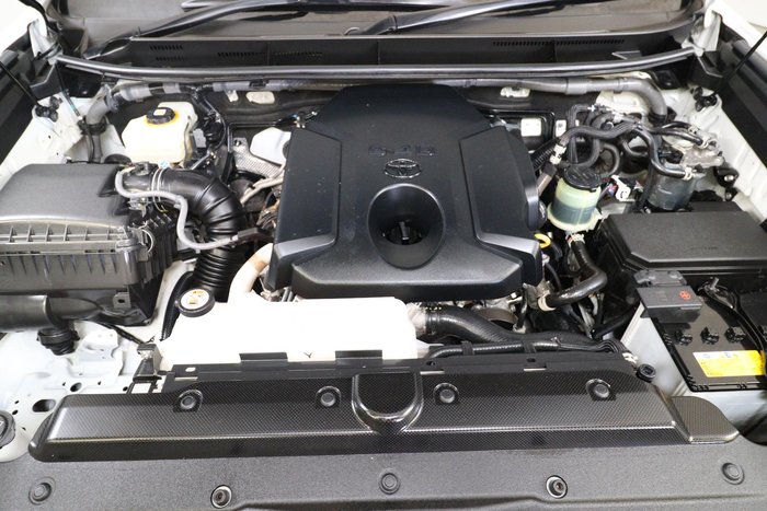 2022 Toyota Landcruiser Prado GX