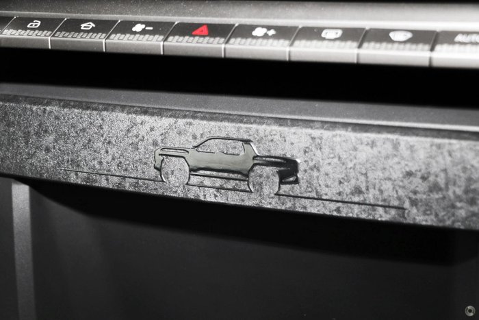 2025 LDV Terron 9 Origin EKK1C AWD Desert Yellow