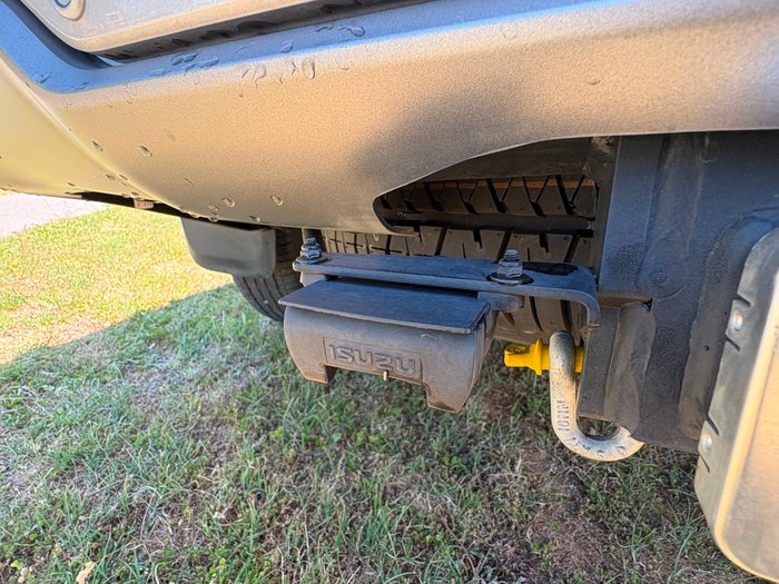 2021 Isuzu MU-X LS-T