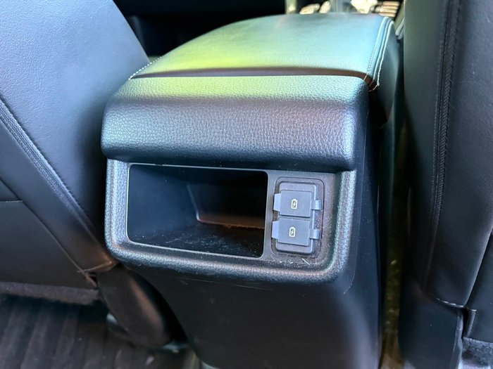 2021 Isuzu MU-X LS-T