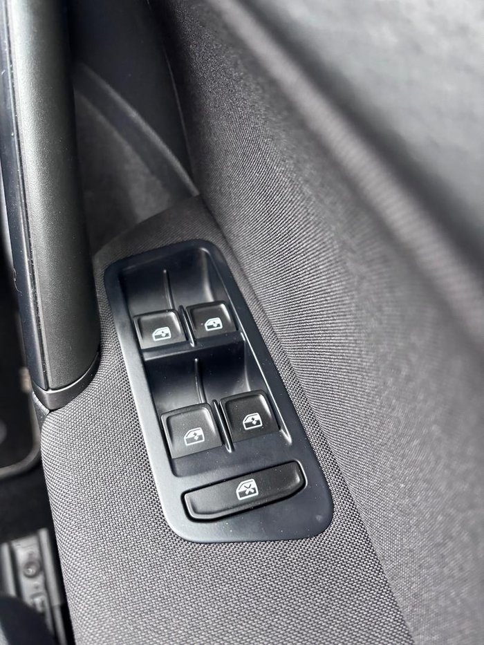 2015 Volkswagen Golf 92TSI Trendline