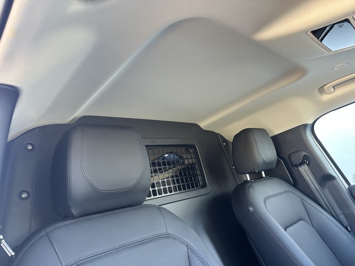 2024 Land Rover Defender 110 D250 Hard Top S